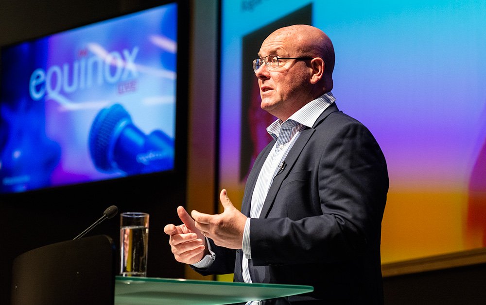 Rufyb's tweet photo. Financial Risk Management, Discipline, Overconfidence, Poor Internal Controls, Situational Influences - all combined in one story

Nick Leeson began his career at Barings Bank at age 28. Barings Bank was one of the oldest British merchant banks, founded in 1762. Nick Leeson is famed as the person who brought down a 200-year-old bank. Initially, he was very successful in making speculative trades, which resulted in huge profits for Barings. He became their star derivatives trader and moved to Singapore. His job primarily involved arbitrage trading on the Nikkei 250, the main Tokyo index, on behalf of Barings clients.

After moving to Singapore to execute and clear transactions on the Singaporean Exchange, Leeson began to make unauthorised trades. These trades were very risky positions, but they were successful, and they made large profits for the bank – as much as £10mn, accounting for 10% of Barings’ annual profit in 1992. Hence, the management unlooked. Also, there was a skills gap by the management. The management team was formed by people with a merchant banking background who were not so familiar with the risk involved in (derivatives) trading activities. They underestimate the possibility for Nick Leeson to fail in trading activities and failed to supervise effectively.