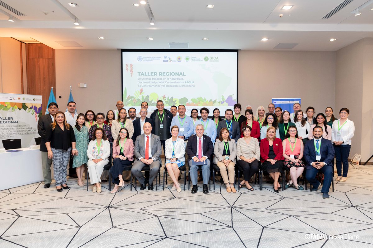 #Ahora 
Instancias se unen en un diálogo sobre resiliencia al cambio climático, biodiversidad y su relación con #mejornutrición.

Organizado por <a href="/FAO/">Food and Agriculture Organization</a> @SE_CAC y <a href="/cepal_onu/">CEPAL</a> con apoyo de <a href="/SUN_Movement/">Scaling Up Nutrition (SUN) Movement</a> @FIIAPP <a href="/AECID_es/">AECID</a> <a href="/UNIONEUROPEA/">UNION EUROPEA</a> y el Programa Mesoamérica sin Hambre <a href="/AMEXCID/">AMEXCID</a>-FAO.