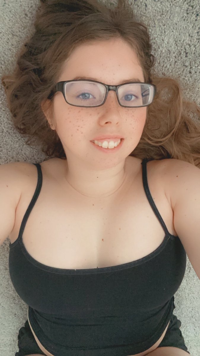 SiennaCeeCee tweet media