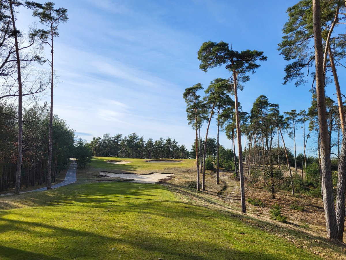 CreateGolf's tweet photo. Back at Penati golf resort, Slovakia with @BuckleyShane ,  to review bunker lines and whether to expose a bit more sand in out of play areas. https://t.co/yXUKTI3axK