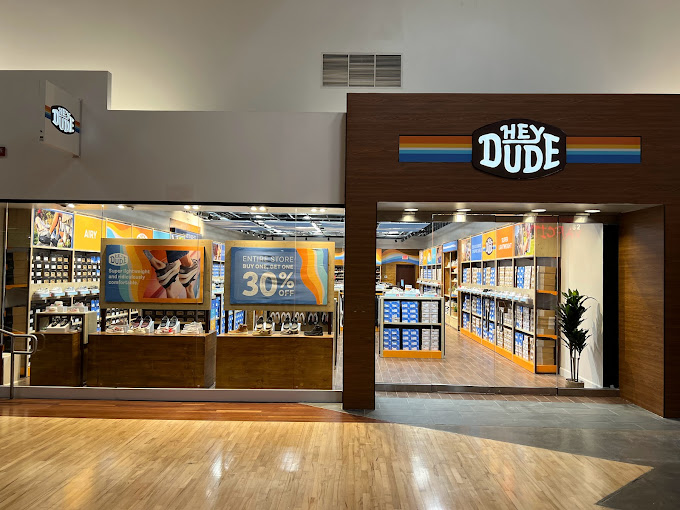Fox Plumbing has completed a project w/ @heydudeshoes-@katymeansmore. The plumbing portion of this project was led by Chris-PM, George-PD &amp; Plumber-Angel. #houstontx #fox #heydude #shoes #commercialplumbers #Team #commercialplumber #foxplumbing #plumbing #KatyMillsMall #shopping