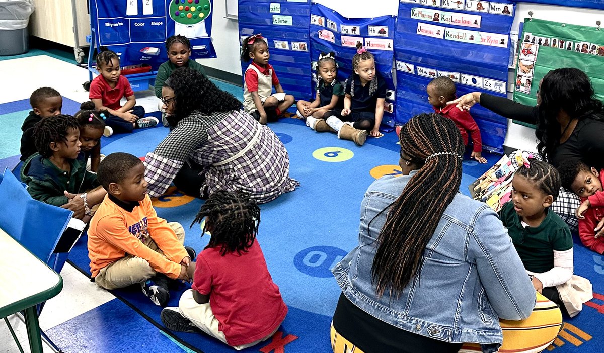 Julie Fore (@juliefore21) on Twitter photo PreK3 is where we begin developing oral language skills for our youngest learners. Even 3 yr olds can learn how to communicate with peers and adults using strategies like βTurn & Talkβ. PreK Specialist <a href="/TheKimRJohnson/">Kimberly Johnson</a> models this with our teacher <a href="/JosephJRhoads2/">Joseph J Rhoads Learning Center</a>. π€© #DallasISD PreK3 is where we begin developing oral language skills for our youngest learners. Even 3 yr olds can learn how to communicate with peers and adults using strategies like βTurn & Talkβ. PreK Specialist <a href="/TheKimRJohnson/">Kimberly Johnson</a> models this with our teacher <a href="/JosephJRhoads2/">Joseph J Rhoads Learning Center</a>. π€© #DallasISD