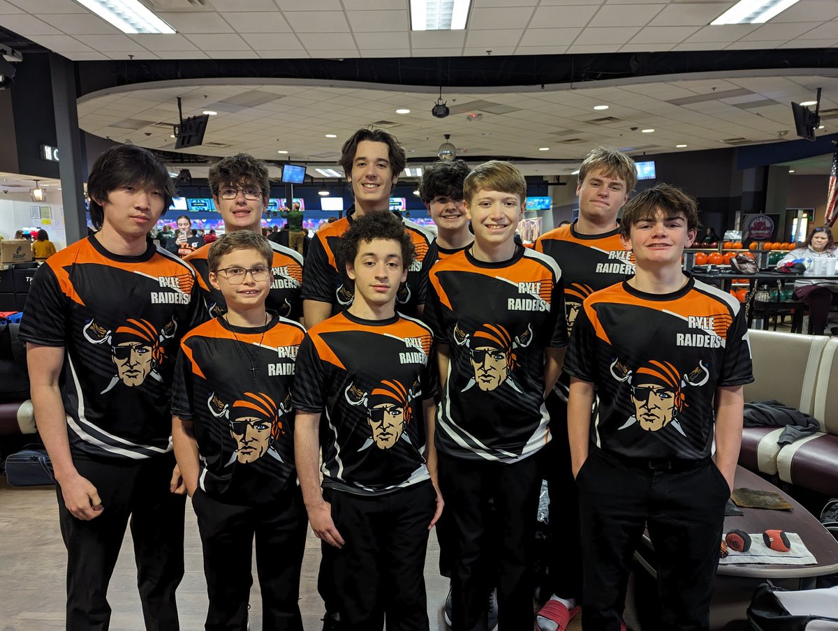 Keep knocking the pins down. Raiders (12 seed) defeated Boyle County (5 seed) 3 to 2. Advance to play PRP (4 seed) in the Final 8.