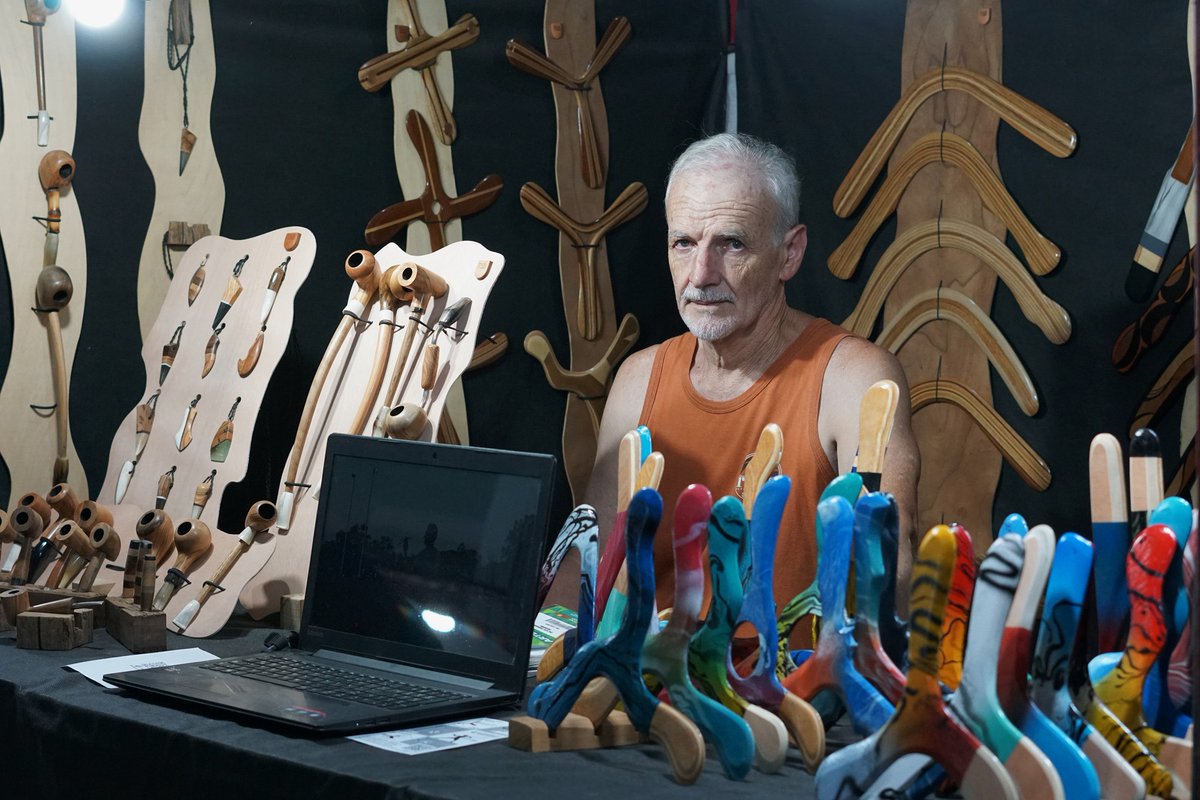 El folklore se adueñó del escenario en la tercera noche de la Fiesta Nacional de la #Artesanía Como en cada jornada, los mejores artesanos del país reciben a cientos de visitantes y muestran sus creaciones y como trabajan las artesanías. Hoy y mañana #gratis los esperamos!