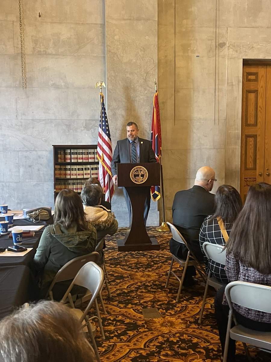 Thank you Representative @JasonLPowell for connecting with @CAIadvocacy’s #Tennessee legislative action committee for their first #AdvocacyDay and for championing reserve study regulations for TN #condos. #WeAreCAI @CAIsocial #condosafety