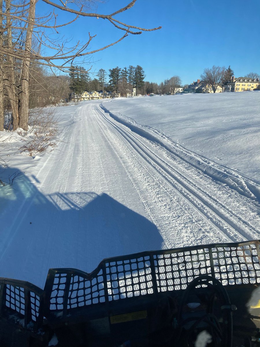 Help us thank our exceptional grooming team at Inland Woods + Trails! Their unwavering dedication and tireless efforts do not go unnoticed. There's truly nothing better than the sight of a freshly-groomed trail sparkling under the winter sun! Thank you for your hard work!
