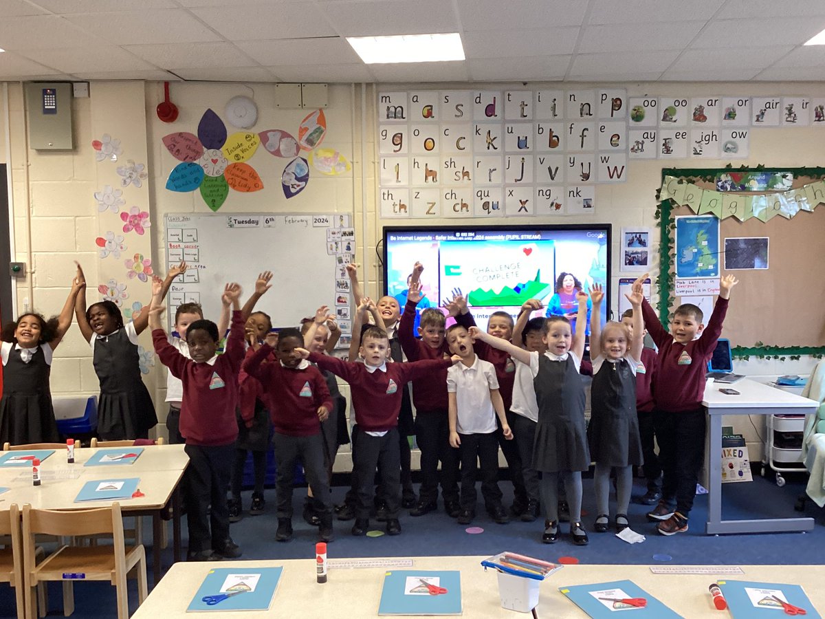 Miss Hopkins (@misshopkinsmlp) on Twitter photo The children got really involved in our interactive assembly today for #SaferInternetDay. The children had lots of discussions about what the do’s and don’ts are when online and on your phone. <a href="/computingMLP/">Computing at Mab Lane</a> <a href="/MabLanePri/">Mab Lane Primary Sch</a> <a href="/UK_SIC/">UK Safer Internet Centre</a> The children got really involved in our interactive assembly today for #SaferInternetDay. The children had lots of discussions about what the do’s and don’ts are when online and on your phone. <a href="/computingMLP/">Computing at Mab Lane</a> <a href="/MabLanePri/">Mab Lane Primary Sch</a> <a href="/UK_SIC/">UK Safer Internet Centre</a>