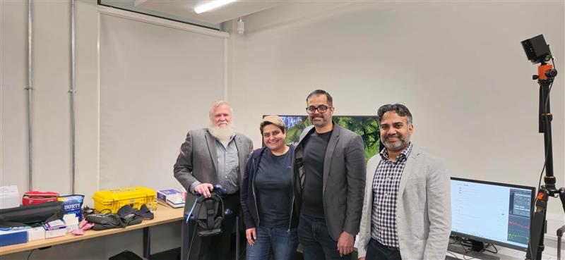 We were pleased to welcome our collaborative partners from <a href="/VerityXr/">VerityXR</a> and <a href="/OxfordBRC/">NIHR Oxford Biomedical Research Centre</a> to our @uniofexeter facility at <a href="/ExeterSciencePk/">Exeter Science Park</a> to experience our motion platform and headset virtual reality. Academics from <a href="/ExeterMed/">Exeter Med School</a> are working with them on experiments in pain and movement.