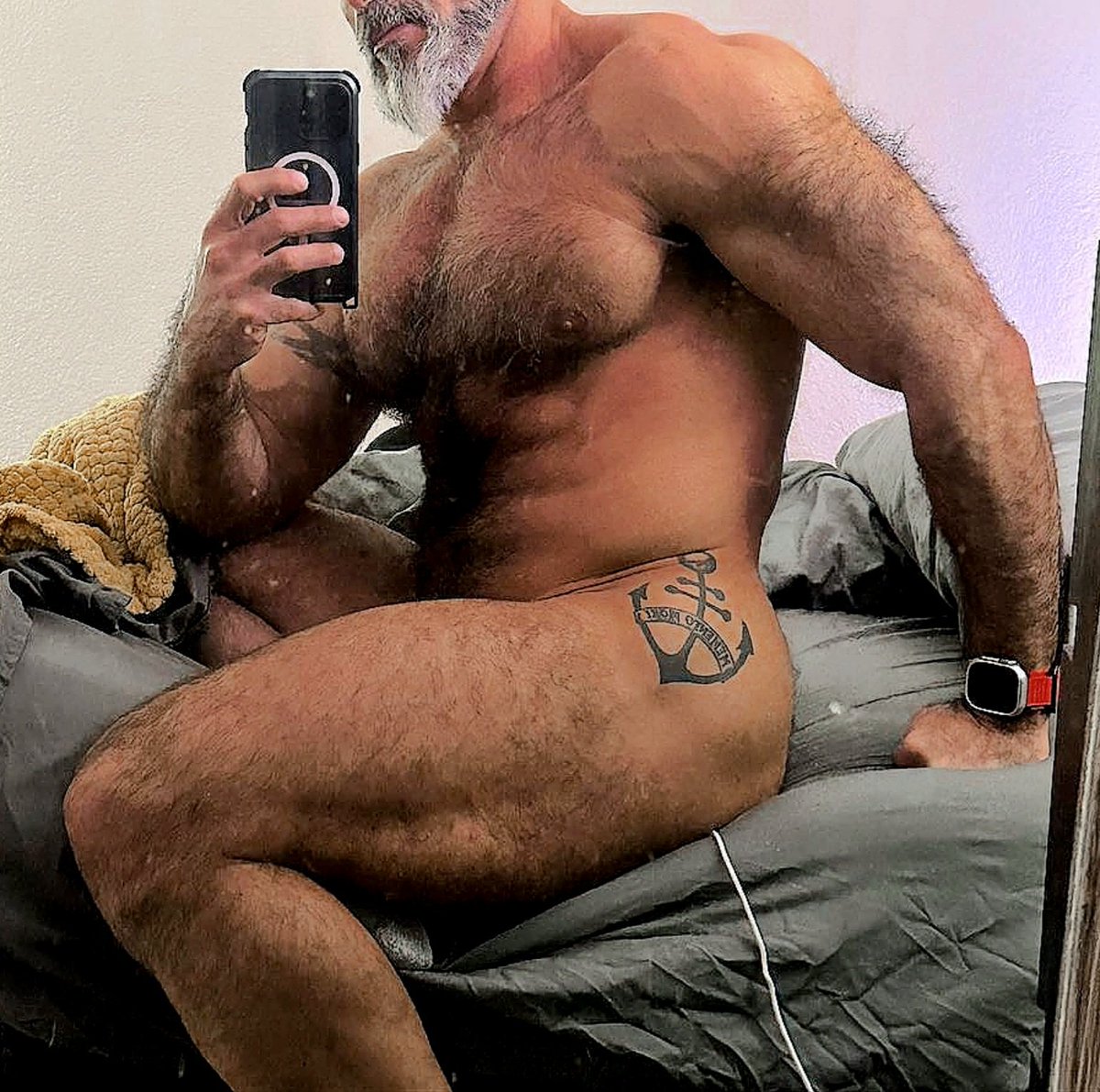 RichardLQueen's tweet photo. ———                     𝗦𝗹𝘂𝘁!

                  #SEXROL / #FREEROL https://t.co/5jyI7Kzk0I