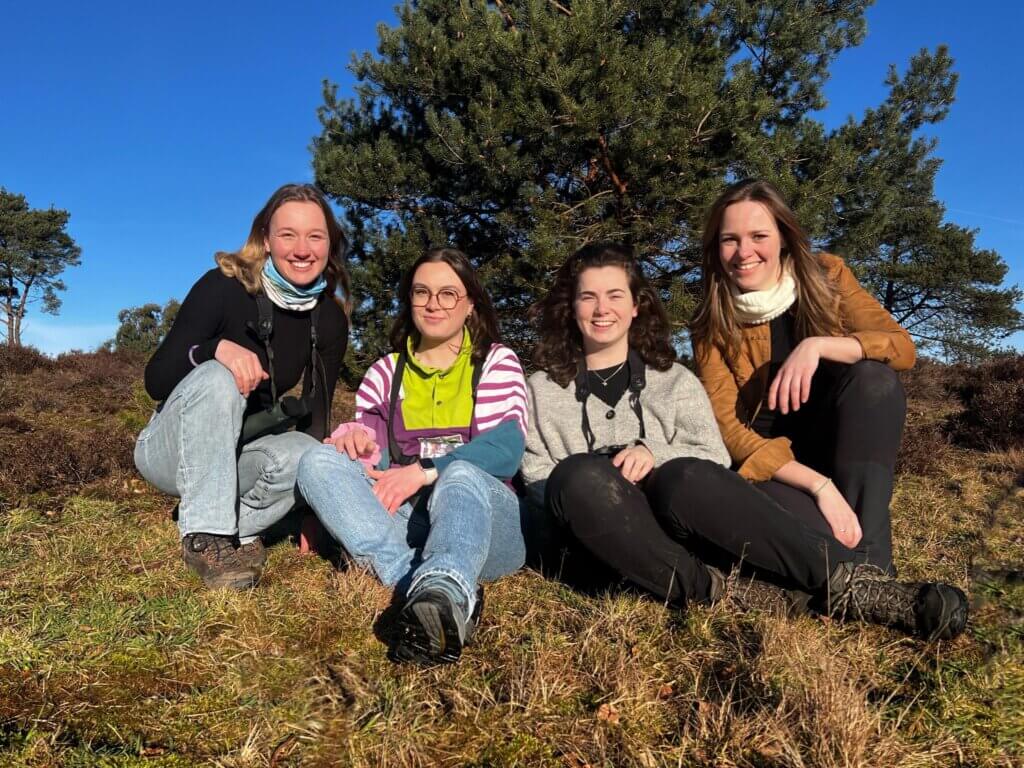 TexelBigDay's tweet image. Zie hier het eerste Texel Big Day team van de 7 teams die zich al aangemeld hebben: Team Gullorious! Meer info en doneren aan dit team: waddenvogelfestival.nl/deelnemers-202… of bekijk hun voorstel-video: youtu.be/IUq4DVMg9xM
Ook aanmelden met een team? Doe het snel!