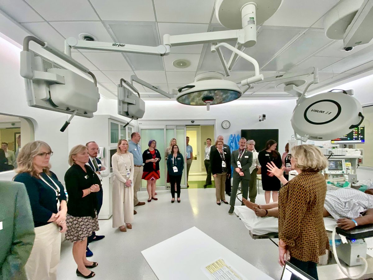 It was an honor to have members and leadership from @ENAorg visit and tour CAMLS. We look forward to welcoming all healthcare associations to CAMLS to discover how healthcare simulation can be a part of every specialty.🔬⭐