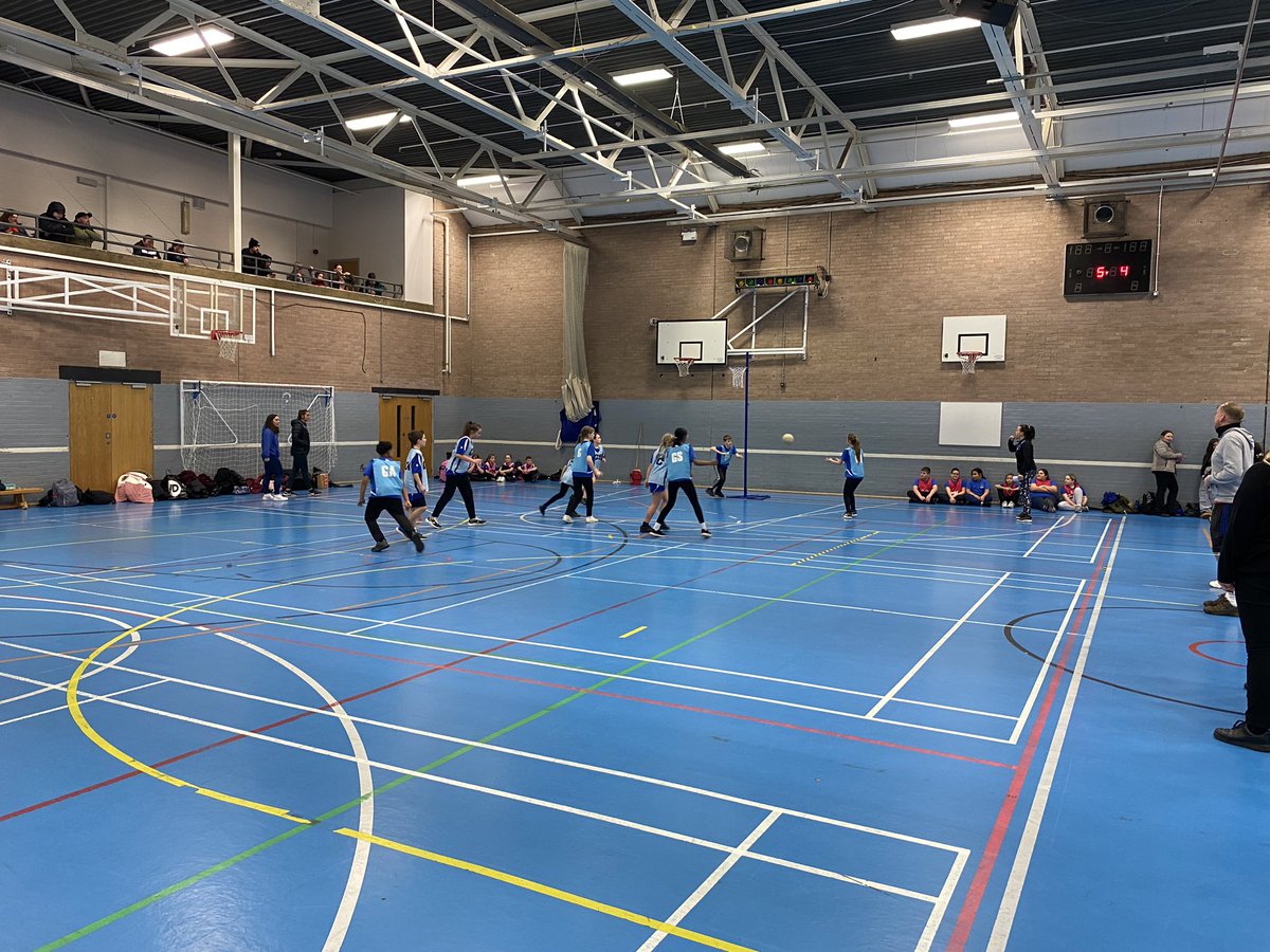 Our 23/24 High 5 Netball is underway this afternoon @SWS_School with the help of the amazing volunteers from @HawksNetballC we have 7 teams looking to qualify for the final taking place after half term.