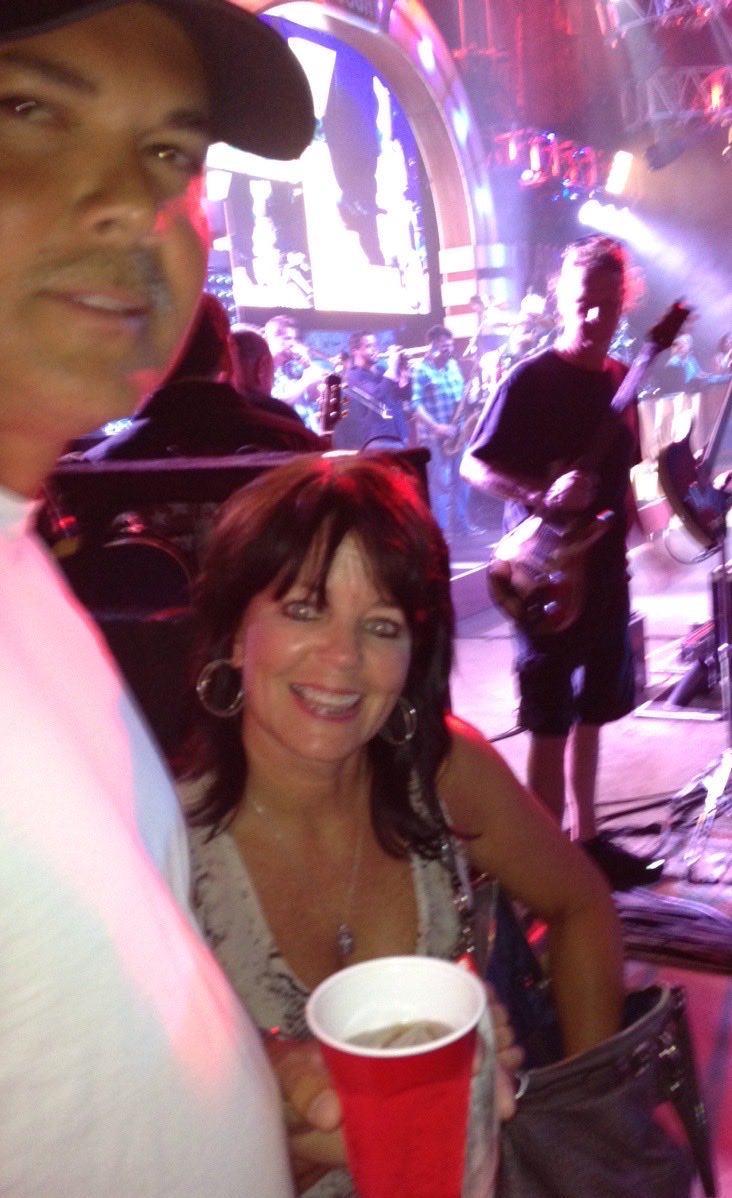 CoachG2911's tweet photo. My Angel is listening to T in heaven today. Miss you both . See ya soon. https://t.co/WP20vDA5sN