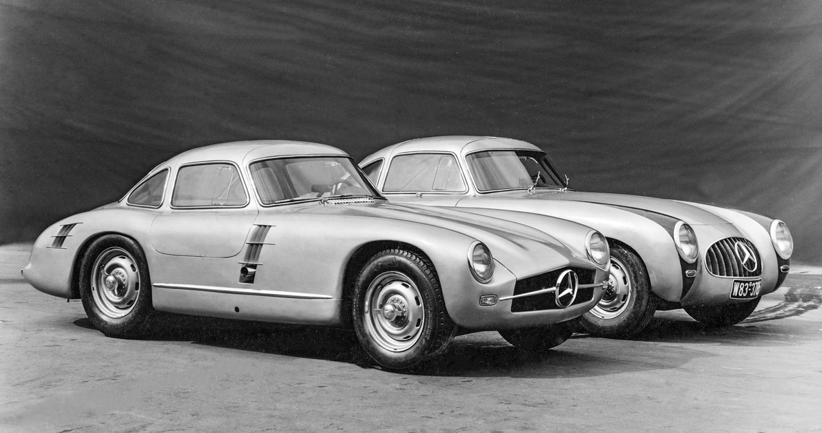 #MercedesBenz Classic showcased the iconic 300 SL at Rétromobile Paris. 

Highlights included the 300 SL racing prototype (W 194/11) and three exclusive Mercedes-Benz 300 SL Roadsters (W 198) were offered for sale.

#SL #MBclassic @MB_Museum