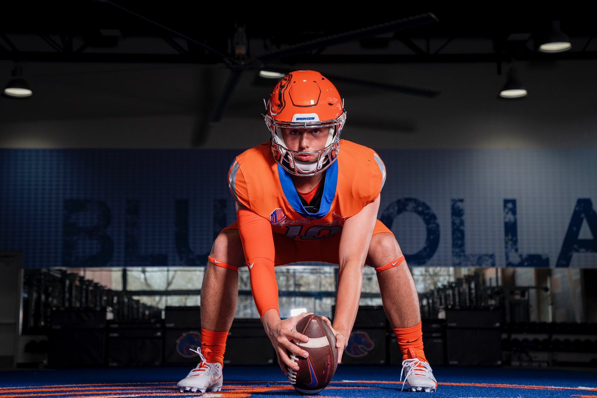 TySmith0531's tweet photo. Broncos Country… Let’s ride! #COMMITTED Excited for the next chapter! Thank you so much to all my incredible coaches. Let’s work! 🔵🐴🟠#BleedBlue @CoachCollins46 @Coach_SD @T_Rausa @brian_mcnamara9 @farrel_brock @athletics_hawks @steverausch17 @HKA_Tanalski https://t.co/N9VYGwjhPR