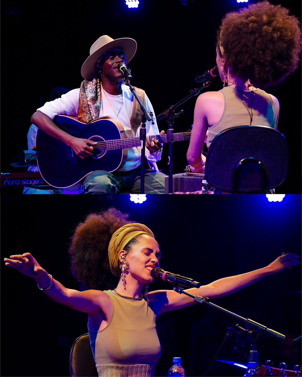 ccsp_oficial's tweet photo. No dia 30 de janeiro, o Duo Àvuà apresentou, na Sala Adoniran Barbosa, seu álbum de estreia “Percorrer em Nós”!

📸: Artur Cunha

#ccsp #musica #duoavua #jotape #brunablack #espetaculo #centrocultural https://t.co/ApY6e1R2yG