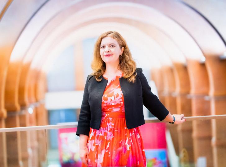 Louvre-Lens (@museelouvrelens) on Twitter photo "Pour le Louvre-Lens, j’ai à cœur non seulement de faire venir les gens au musée, mais aussi de penser à la façon d’aller vers eux." - Annabelle Ténèze, directrice du Musée du Louvre-Lens, un portrait à découvrir dans <a href="/JDAofficiel/">Le Journal des Arts</a> et <a href="/MagazineLoeil/">Le Magazine L’Œil</a> : lejournaldesarts.fr/patrimoine/ann… "Pour le Louvre-Lens, j’ai à cœur non seulement de faire venir les gens au musée, mais aussi de penser à la façon d’aller vers eux." - Annabelle Ténèze, directrice du Musée du Louvre-Lens, un portrait à découvrir dans <a href="/JDAofficiel/">Le Journal des Arts</a> et <a href="/MagazineLoeil/">Le Magazine L’Œil</a> : lejournaldesarts.fr/patrimoine/ann…