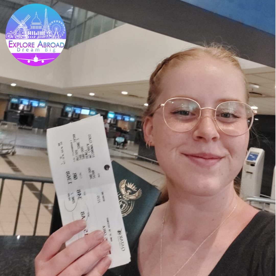 AyandaMadonna's tweet photo. Carla arrived safely in the Netherlands on Thursday where she will be spending a year with her lovely host family who lives in Heemstede! ✈️🇳🇱

We hope you have an amazing year! 💜

#aupair #aupairabroad #aupairinthenetherlands #exploreabroad #explorethenetherlands https://t.co/MAE9As2M7p