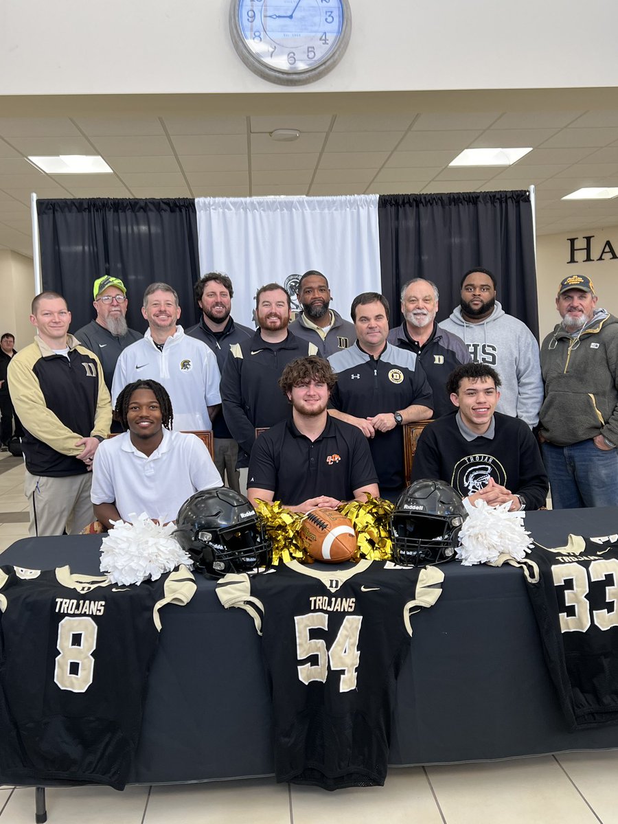 nathanpaschall6's tweet image. It’s official! 🟠⚫️🐅 @Gtown_Football @GtownCoachO @CoachDC14 @JohnPerin @dburgfootball