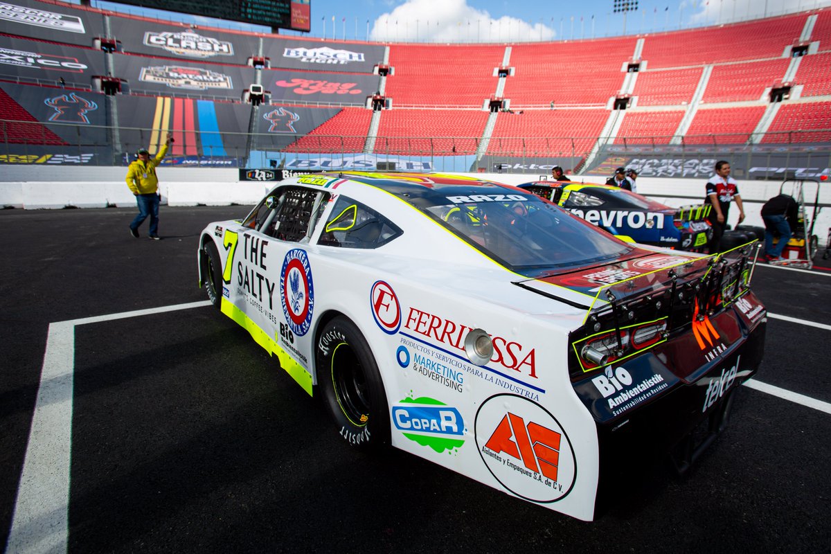 MotionSports_TV's tweet image. Xavi Razo concluye en séptimo sitio la prueba de exhibición de NASCAR México Series en el Coliseo de Los Ángeles.

#clashlosangeles #buschlight #buschlightclash #nascarmexico #nascarmx #nascarmex #xavirazo #labatalladelcoliseo