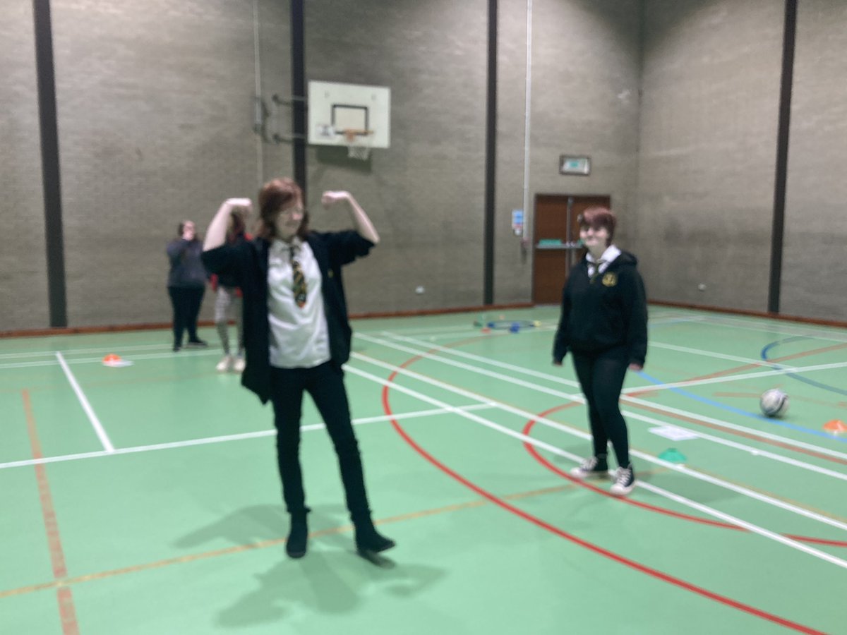 jackieandrews11's tweet photo. @UHIMoray @SchoolsUHIMoray S3 Pathway Groups Taster Day @morayyouthwork @forresacademy1 @LossieHigh @SpeysideRector @ElginHighHT @DhtHigh @MilnesHigh @EmmaInnes13 Great Day 😀 https://t.co/LLAdixawPQ