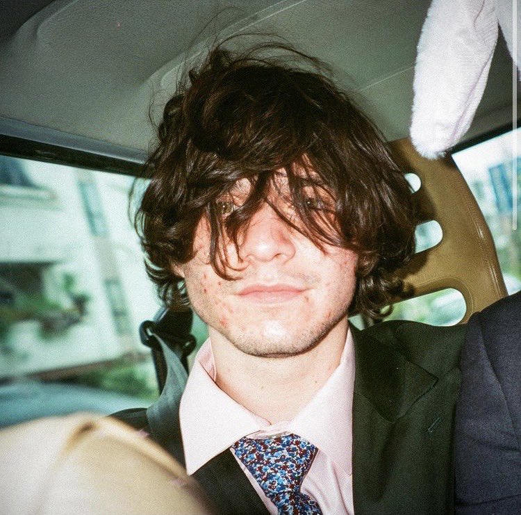 missingbraeden's tweet image. remember this slay? i’m so ready for wallows 3