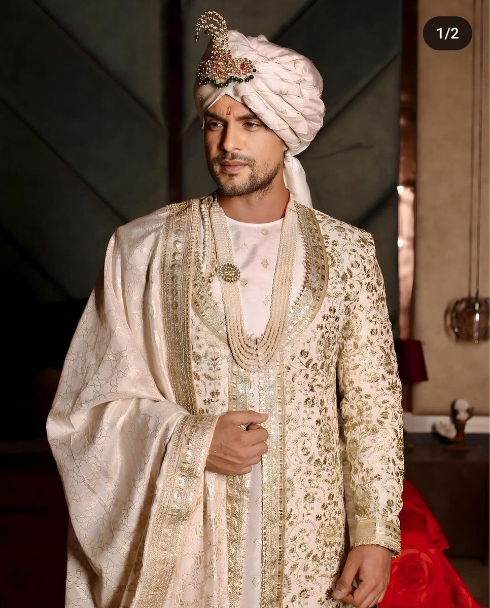 Anki as Jahaan from Junooniyatt slaying groom look ❤️

#AnkitGupta