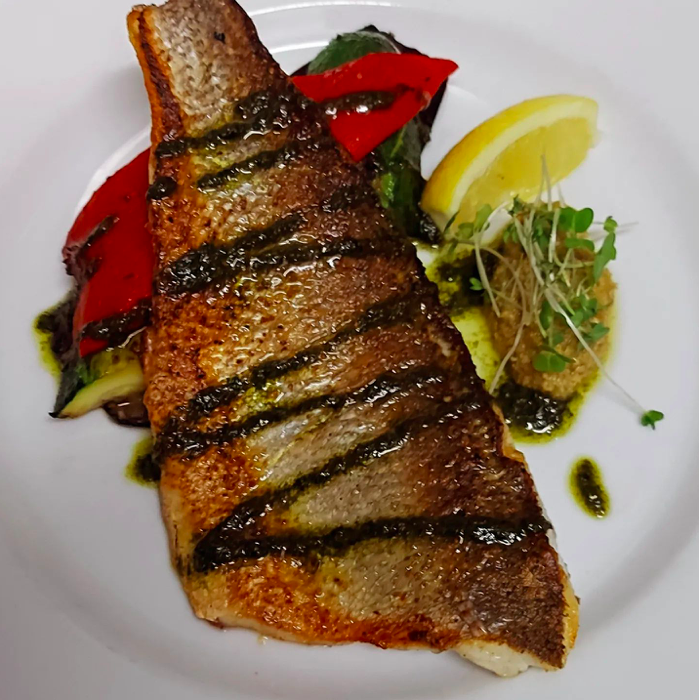 Hungry? 😳

We serve our lunch menu Friday-Sunday 12-4pm and dinner EVERY day 6-10pm 🍽️

Join us this week 👋 

#thestar #thestarpub #thestarhighgate #highgate #pubfood #gastropub #londonpub #pubdining #pubmenu #london #restaurant #pubsoflonson #chesterroad #N19