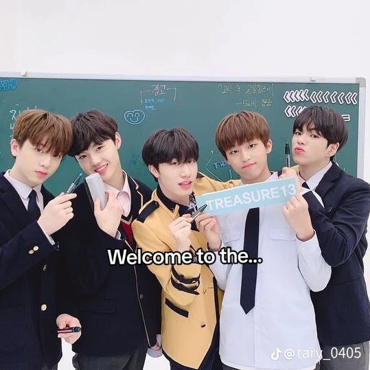 dailytre4sure's tweet photo. the fact that we all saw them grow up right in front of our eyes. time really flies so fast 🥹 https://t.co/QtTctbfKnv