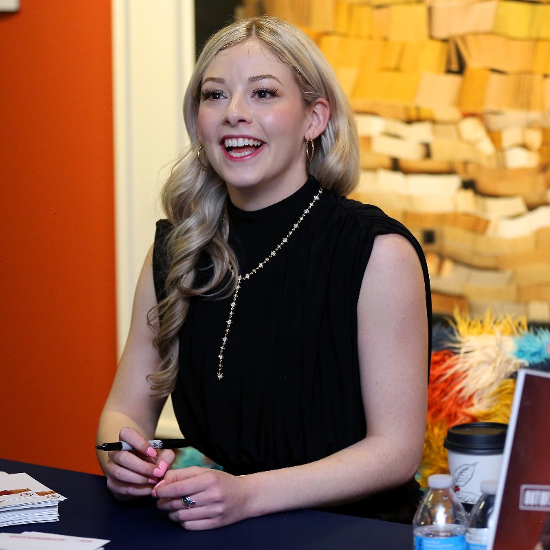 USFigureSkating's tweet photo. Gracie Gold's new book “Outofshapeworthlessloser: A Memoir of Figure Skating, F*cking Up, and Figuring It Out” is out today!