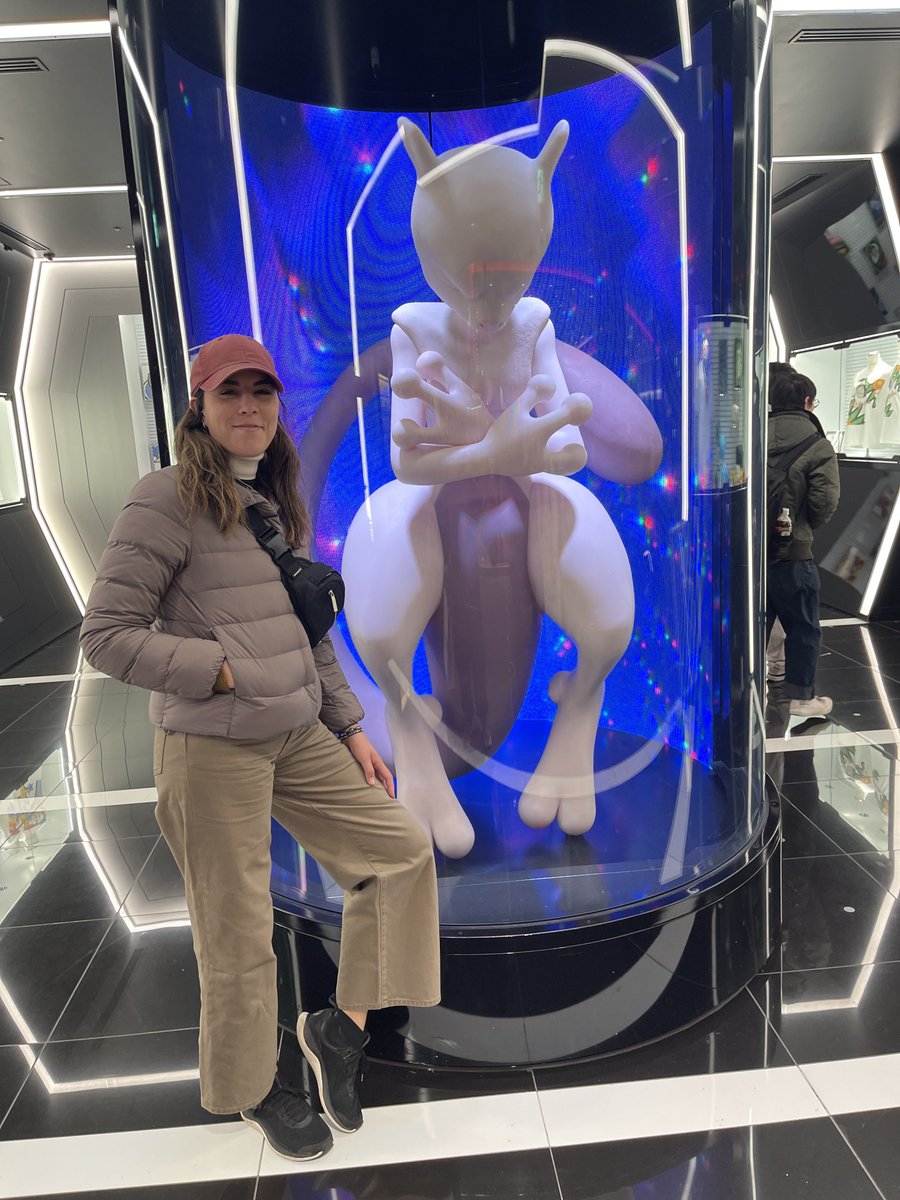 Last day of our honeymoon so of course I took her thrifting, introduced her to some micro pigs, took her to Pokemon Tokyo and took her to a 6 seat whiskey bar tucked away in a back alley of a train station