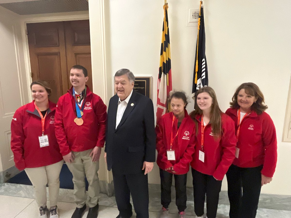 Speaking with Congressman Dutch about the impact of Special Olympics and Unified Champion Schools! #SOHillDay @SpOlympicsMD