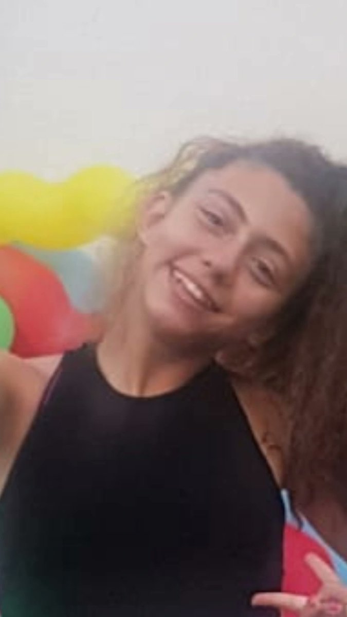 Bugün tam bir yıl...Bu saatler bütün gün saçma sapan dolaşan haberlerin yalan olduğunu ve senin sizin isiasin kum yığını altında olduğunuzu ogrenmistik ve çaresiz bekleyişimiz baslamıştı.Ah ah o bekleyiş ah ah Serinim canimmmm #isiasaortakdavamız