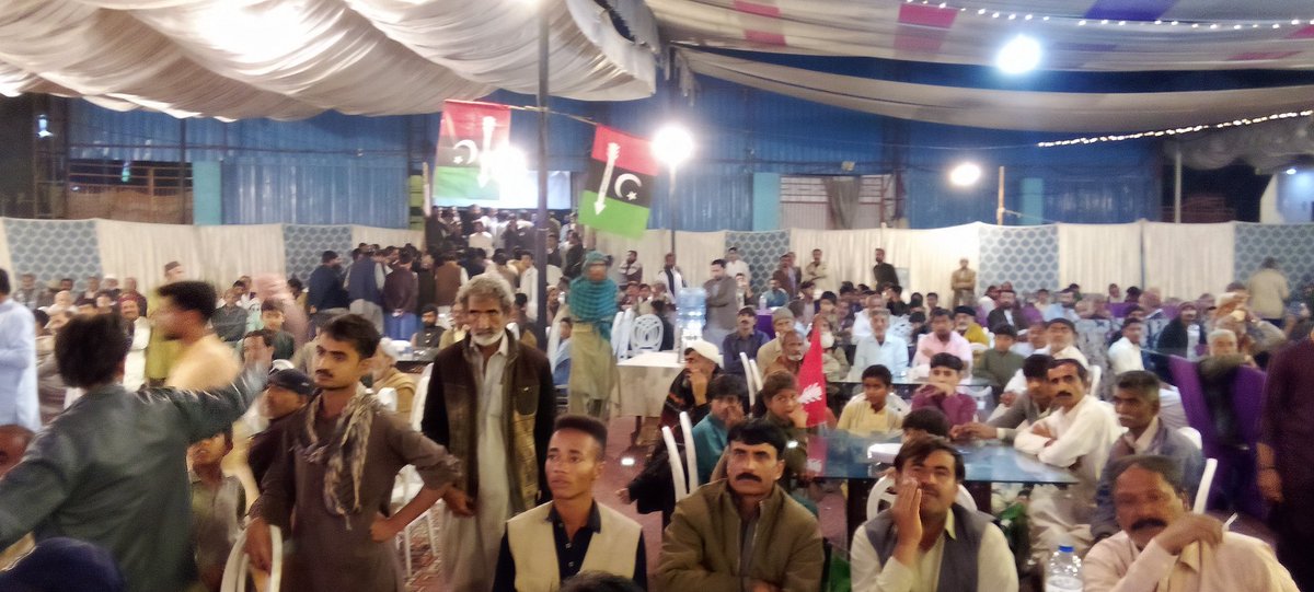 ImranAl436353's tweet photo. #حیدرآباد/ 6 فروری 2024۔

پاکستان پیپلز پارٹی کے امیدوار برائے ممبر صوبائی اسمبلی سندھ پی ایس 60 /سابق صوبائی وزیر آبپاشی سندھ جام خان شورو ماروی لان وادھو واہ UC-151 قاسم آباد میں کارنر میٹنگ میں پہنچ گئے۔
1/3
@jamkhanshoro @bilalshoro376
#چنو_نٸی_سوچ_کو https://t.co/RyQPSpMXei