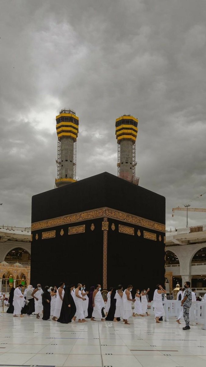 IsraMohx's tweet photo. If you are a Muslim please share it and comment "Free Palestine" https://t.co/Yd6TnbIAmK