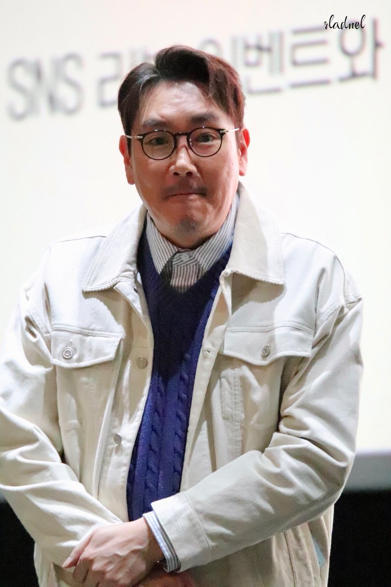 rladnel's tweet photo. 세컷만화
팬인 거 같아서 봄                     읭?
엥?????? https://t.co/9STIlLTjzd