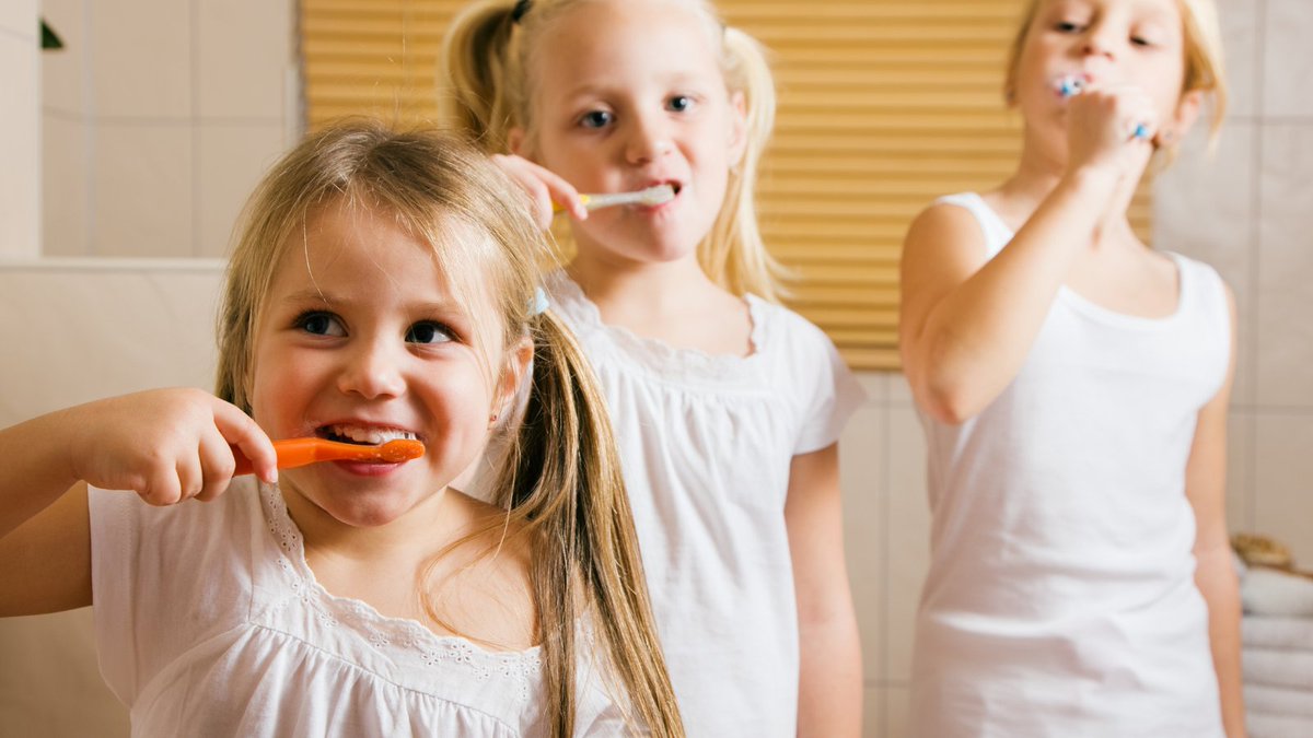 WSPID's tweet photo. 😁 February is #NationalChildrensDentalHealthMonth, emphasizing the importance of good oral hygiene from an early age. Teach kids to brush, floss and visit the dentist regularly for check-ups and cleanings.

Prevention is key to maintaining healthy smiles for life! 🦷

#WSPID https://t.co/KAec2Z1v8k