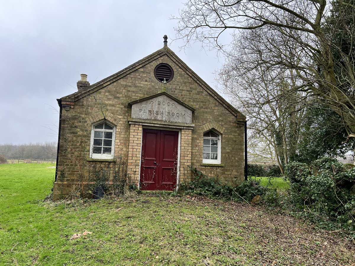 wass74's tweet photo. The Lych Gate &amp; Parish Hall is all that remains of the medieval church of #Muckton which was dedicated to the Holy Trinity. It was rebuilt by James Fowler in 1878 It was declared redundant in May 1981 by the Diocese of Lincoln, and demolished in October 1982. @friendschurches https://t.co/93cwPP2lZK