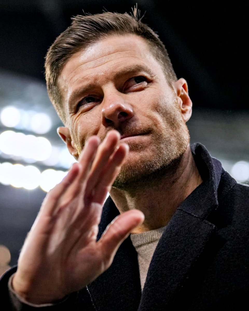 Leverkusen de Xabi Alonso esta época: 30 jogos, 26 vitórias, 0 derrotas, 90 golos marcados 💯