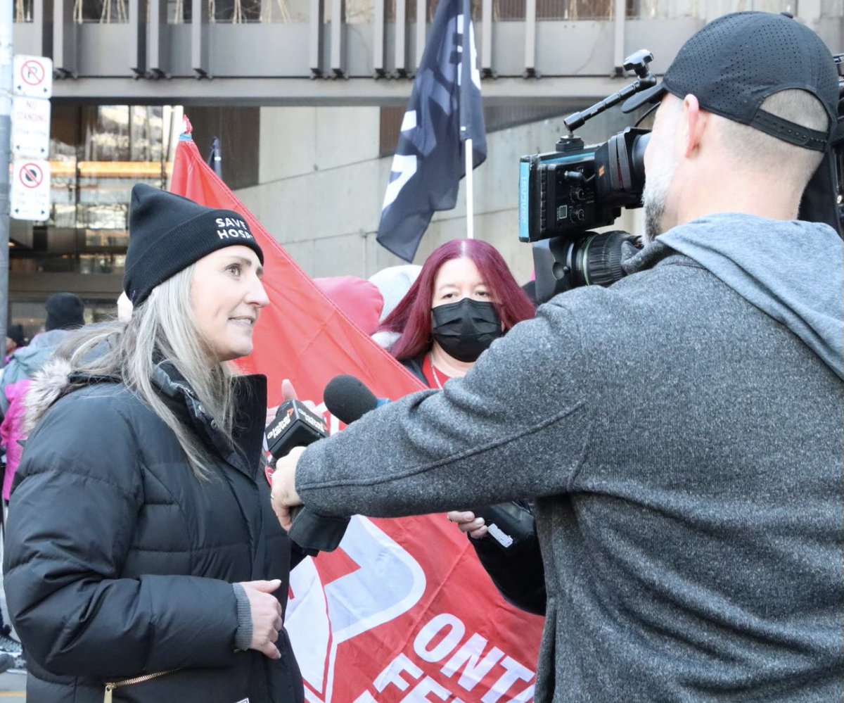 waltonmom's tweet photo. An amazing afternoon with our healthcare heroes!
@fordnation @SylviaJonesMPP starving our healthcare workers will not make our healthcare system healthy &amp; strong!
Stop the privatization &amp; underfunding!  Our healthcare is not for sale! #WinningForWorkers https://t.co/PmBXTvzqa1