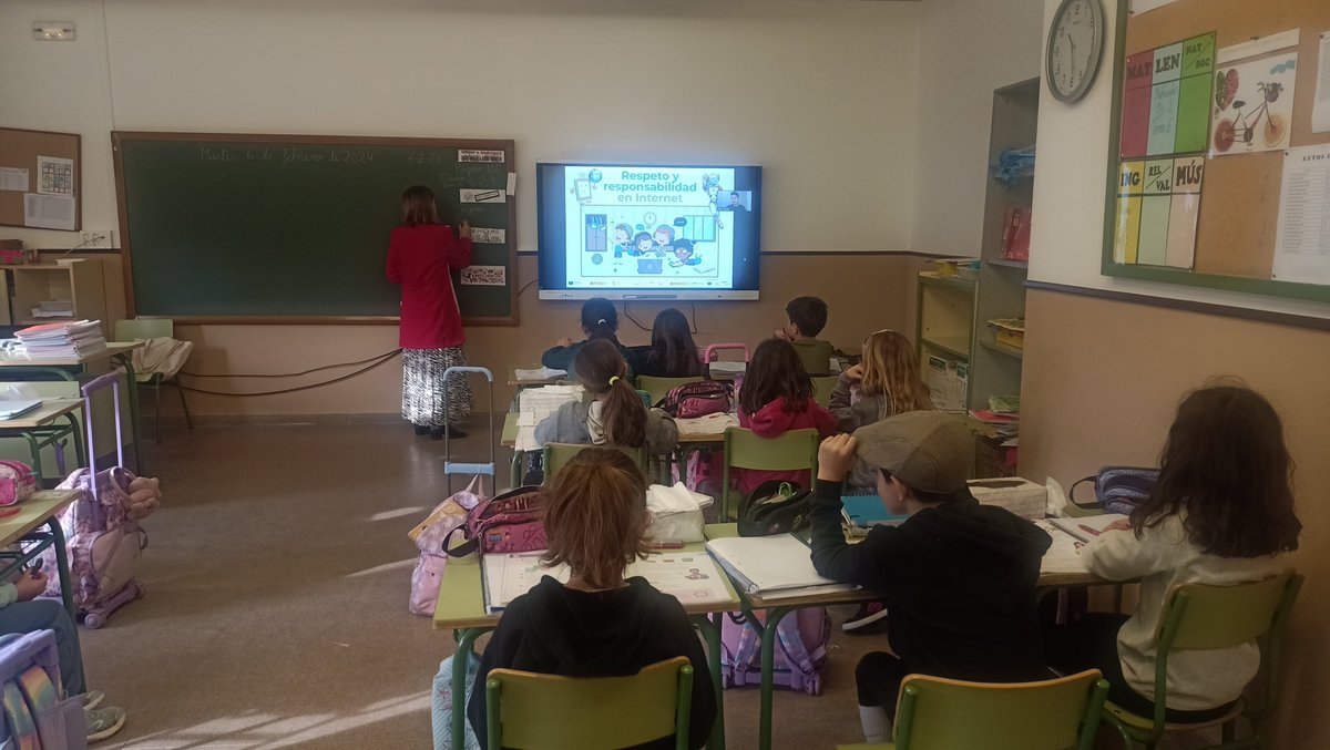 CEIPBoecillo's tweet photo. Hoy nuestros alumnos han celebrado el día de Internet Segura participando en diferentes talleres online centrados en la seguridad digital organizados por INCIBE.
#SID2024
CED_Valladolid
@educacyl
#centroseducacyl
@cfievalladolid
@VALLA_TIC
#CompDigEdu_CyL
#CompDigEdu_VA
#TiCyL https://t.co/DfWOQjVH8I