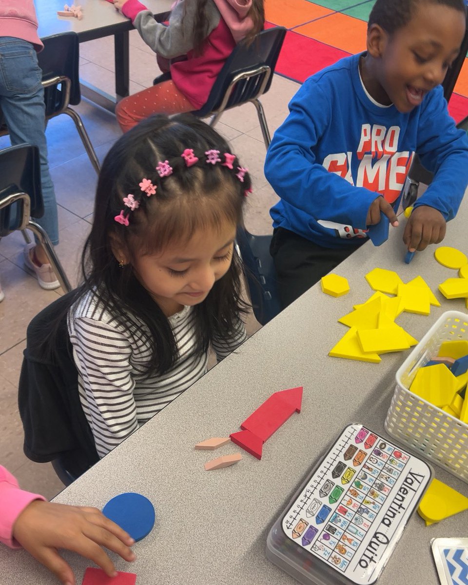 Maestrajenn's tweet photo. Students enjoyed working with shapes. They used shapes of their “choice” to compose new shapes, designs and nouns. #shapeexploration #handson #accountabletalk #studentcentered @iReady @YPSMathDirector @School5Yonkers @YonkersSchools https://t.co/IdLkM6SW5p