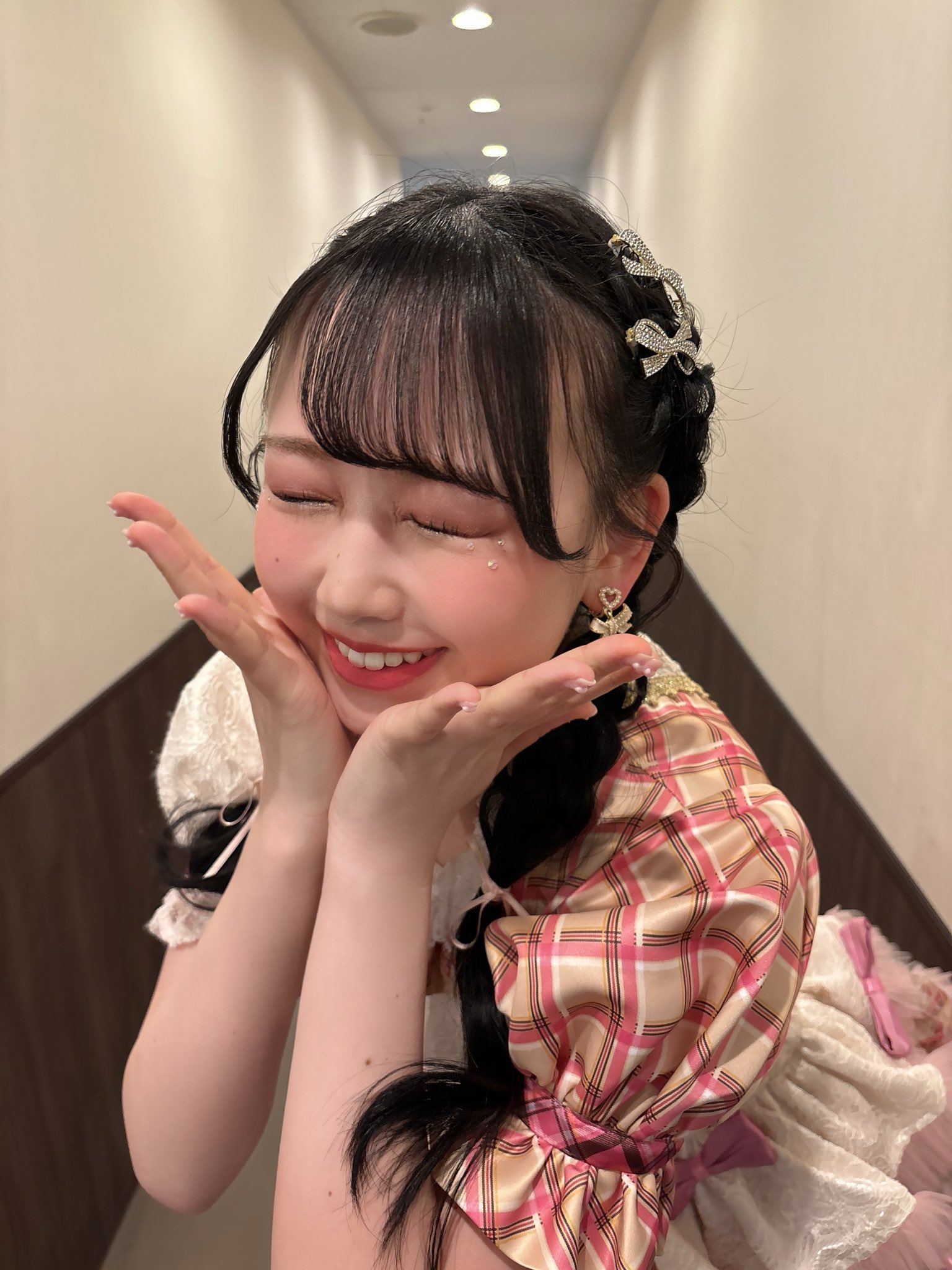 Amazon.co.jp: 松本かれん 直筆サイン入り アクリルフォトパネル