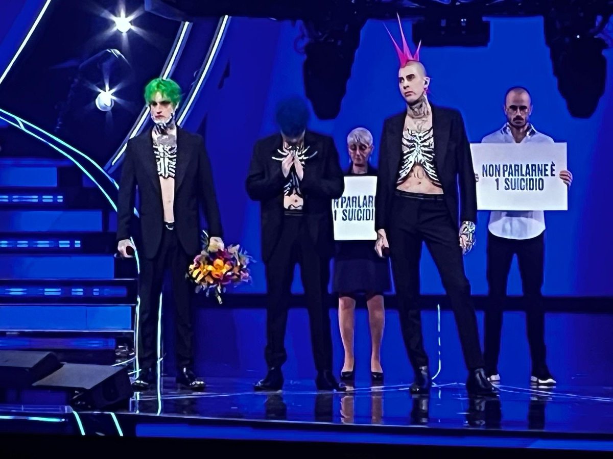 Antò Lu Zorru, Antò Lu Malatu e Antò Lu Purk. #Sanremo2024 #LaSad