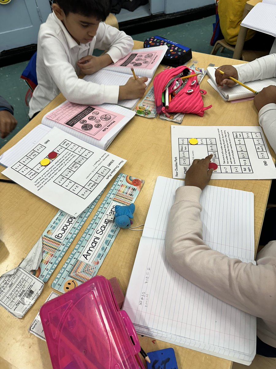 2ndWithMiller66's tweet photo. Class 203 loves playing Near Doubles Path with their partners during centers! 🎲 We are becoming so fluent in math! @PS66JKO #MathIsFun https://t.co/rBcUuFP7A0