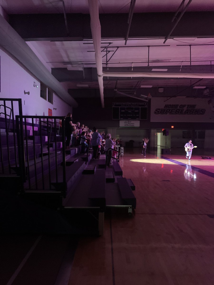 Grand Meadow Public School tweet media