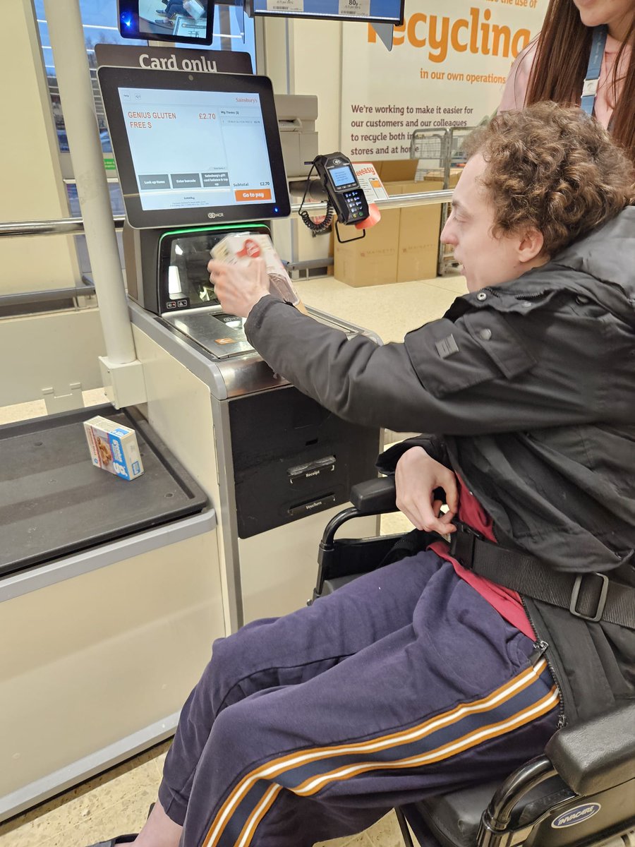 Cascade_Cohen's tweet photo. Carl completed his weekly shopping trip this evening with staff. 
Carl has grown in confidence and learning new skills everyday!! 

Fantastic work Carl!! 

#Foodshopping 
#Growinginconfidence https://t.co/91C34iBS5I