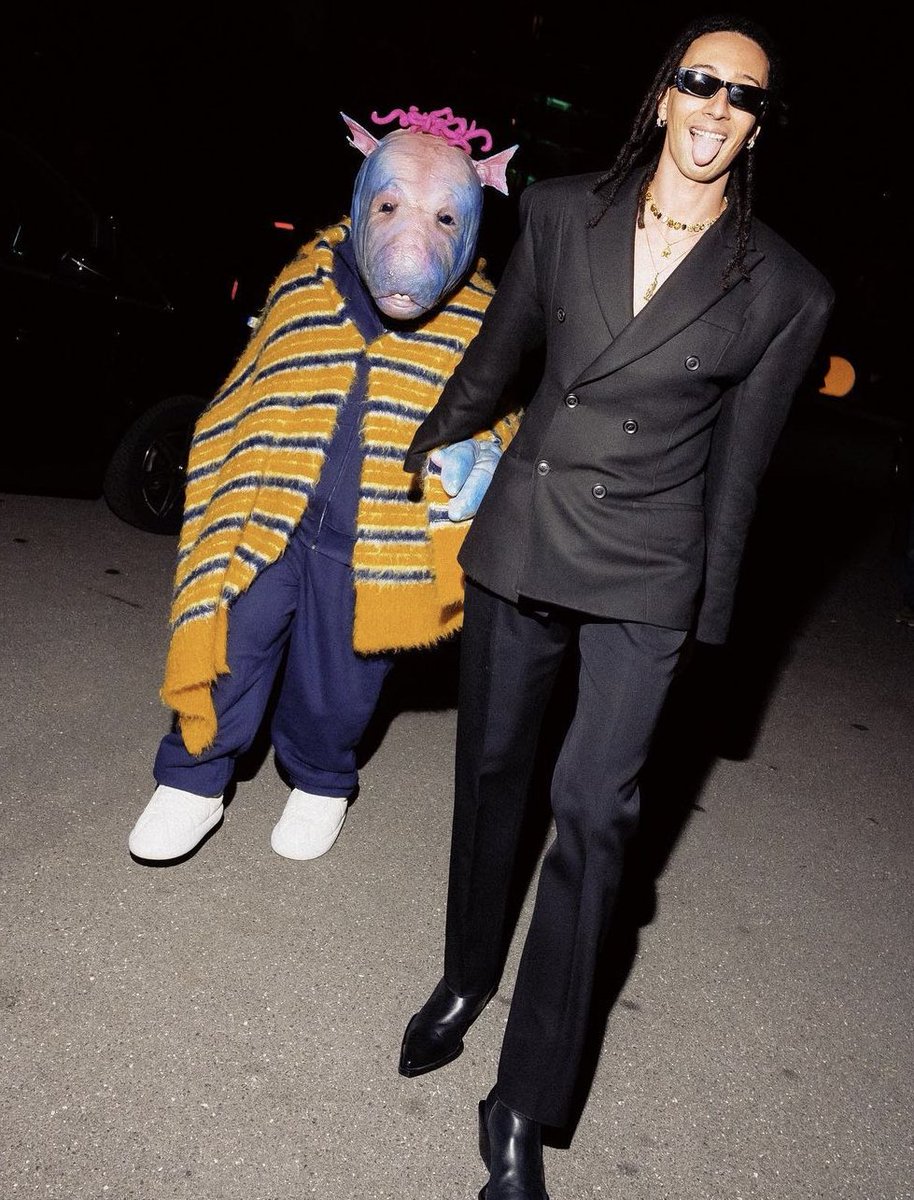 Il cantante mascherato #Sanremo24 #Sanremo2024