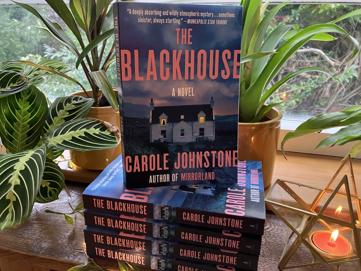 🌊Today is US Pub Day of #TheBlackhouse paperback!🌊 I’m in love with the new cover, and so happy to see The Blackhouse out in the world again! All links to buy 👇 carolejohnstone.com/the-blackhouse/ ✨IG GIVEAWAY coming later today! ✨ @KaraWatson @simonschuster @ScribnerBooks