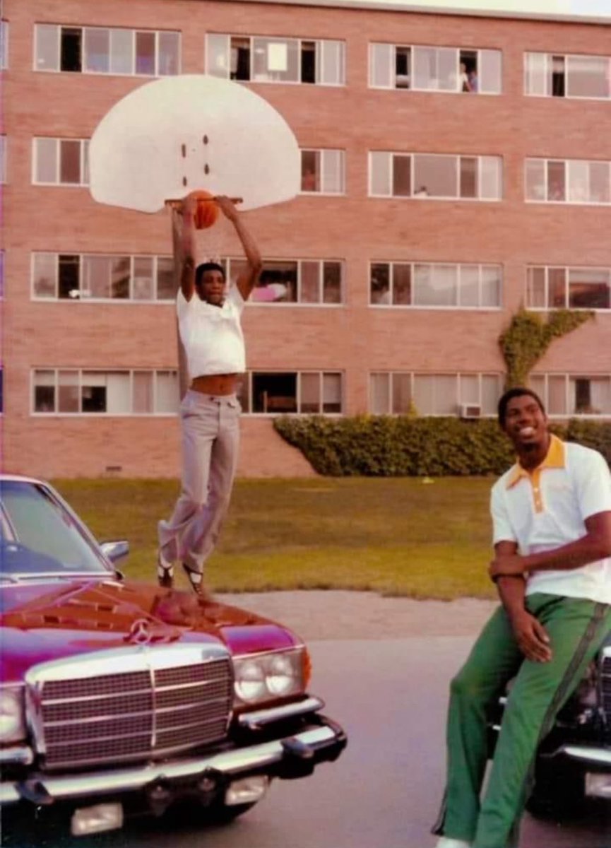 CBKReport's tweet photo. Magic Johnson and Greg Kelser at Michigan State University in 1979 https://t.co/wbzIf85G47